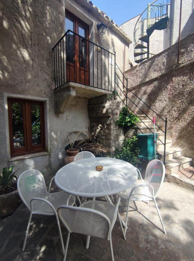 Apartmán Cortile Via Sales 11 Erice Exteriér fotografie