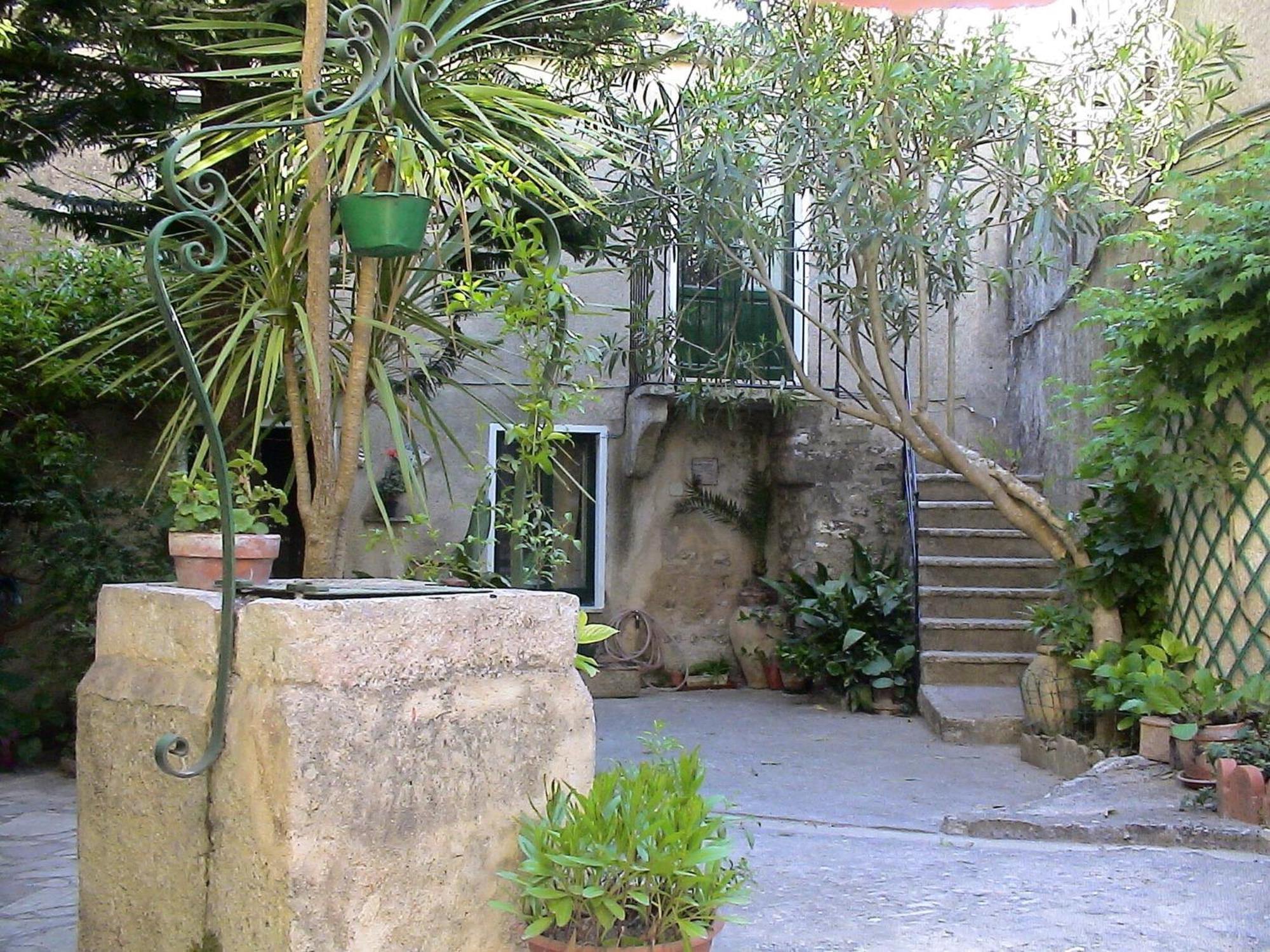 Apartmán Cortile Via Sales 11 Erice Exteriér fotografie